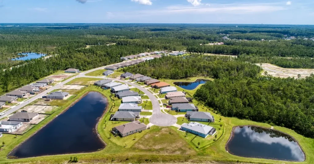 Huntington Villas at Hunters Ridge in Ormond Beach Home Planned Community Featured Image