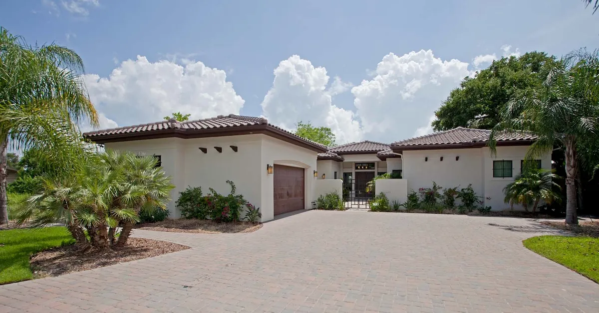 Luxury Custom Home Ormond Beach Featured Image